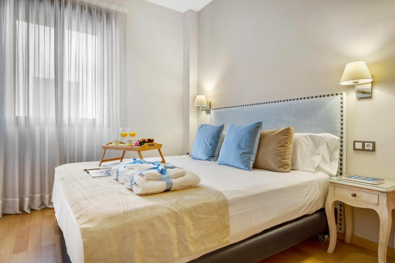 -Malagasunapts-City Centre Terrace Pool Parking Exteriör bild